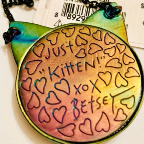 BETSEY JOHNSON SET Halloween Cat Head Crystals in Gunmetal Earrings Necklace NWT - Picture 6 of 13